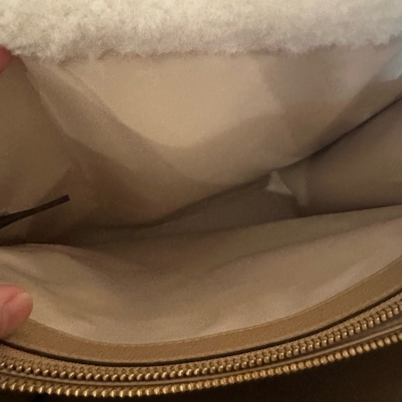 Marc Jacobs Grind Faux Shearling Tote Bag NWOT - Picture 8 of 11